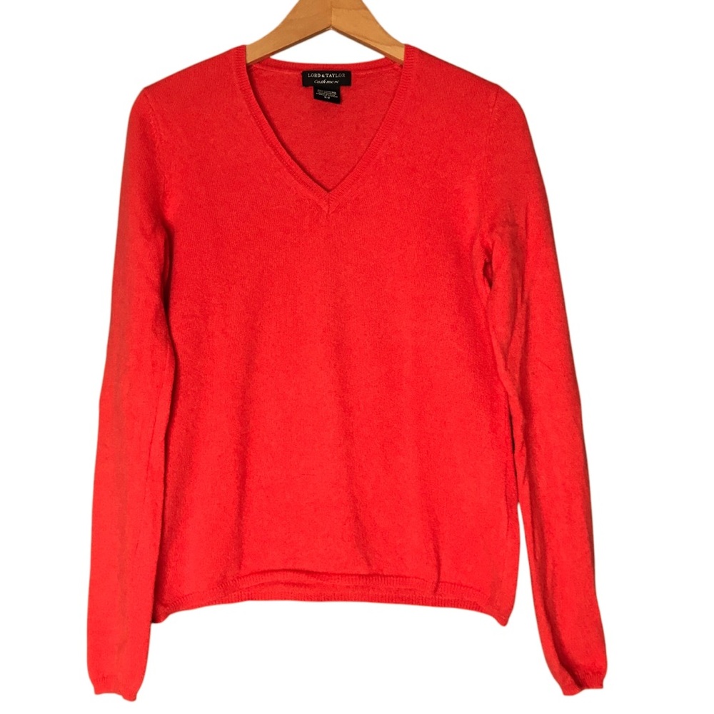 Medium Lord & Taylor Burnt Orange 100% Cashmere V-neck Knit Sweater Luxury